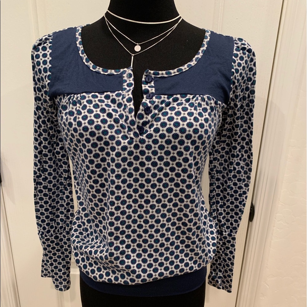 Robin K long sleeve blouse 🌸Size Large